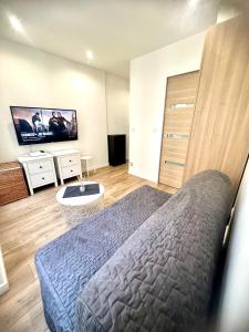 Appartement Superbe studio de 16 m2 à 10 min de Champs-Elysées 9 Rue Rennequin 75017 Paris Île-de-France