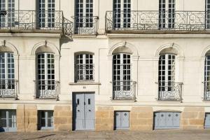 Superbe studio en plein cœur de ville - Face CHU