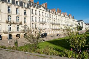 Superbe studio en plein cœur de ville - Face CHU