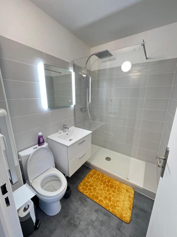 Superbe Studio en résidence proche de la Mer 4 Rue Bir Hakeim, 06800 Cagnes-sur-Mer