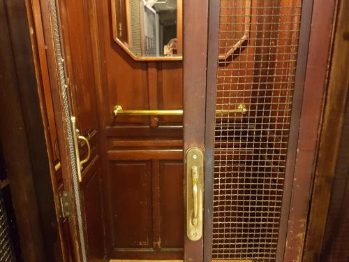 SUPERBE studio grand confort au coeur de NICE
