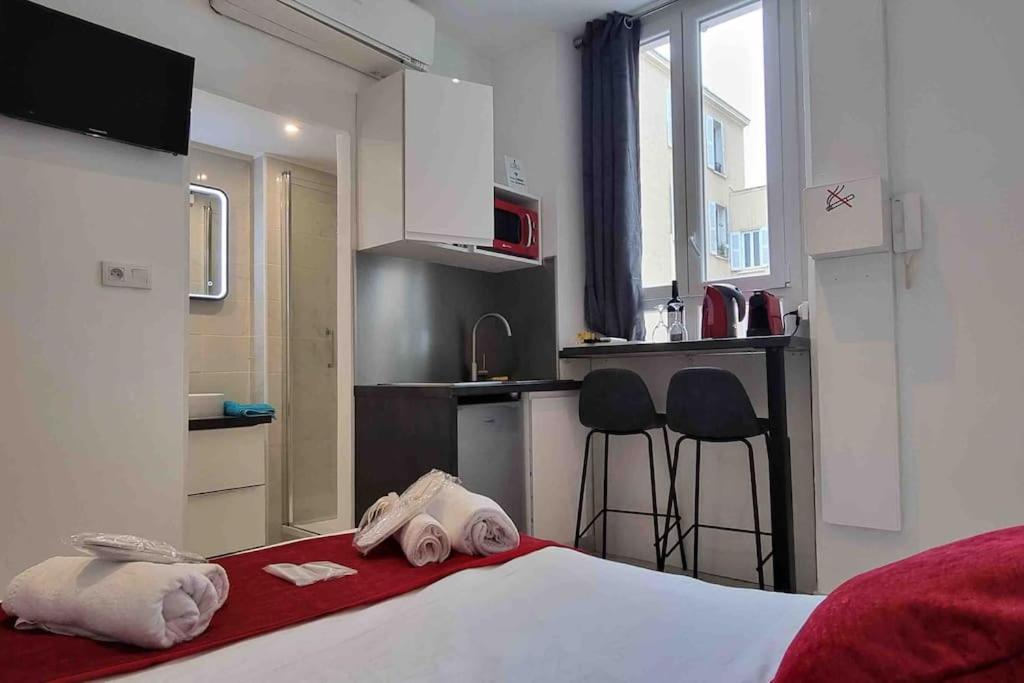 Superbe studio hyper centre, à 150 m de la plage - Moscou 6 Rue Marceau, 06400 Cannes