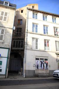 Appartement Superbe Studio jungle cœur du centre-ville 66 Grande Rue 03800 Gannat Auvergne