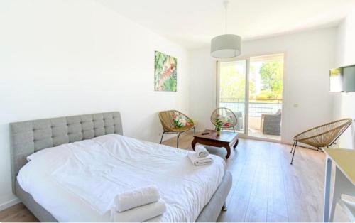 Superbe studio lumineux et spacieux sur Cannes, à quelques minutes de la célèbre rue d'Antibes !