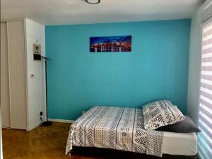 Superbe studio lumineux haut de gamme tout confort
