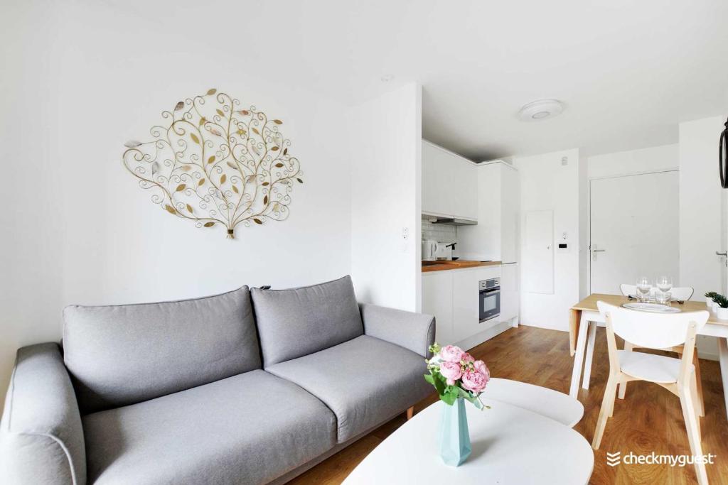 Superbe Studio Lumineux \ 69007 Lyon