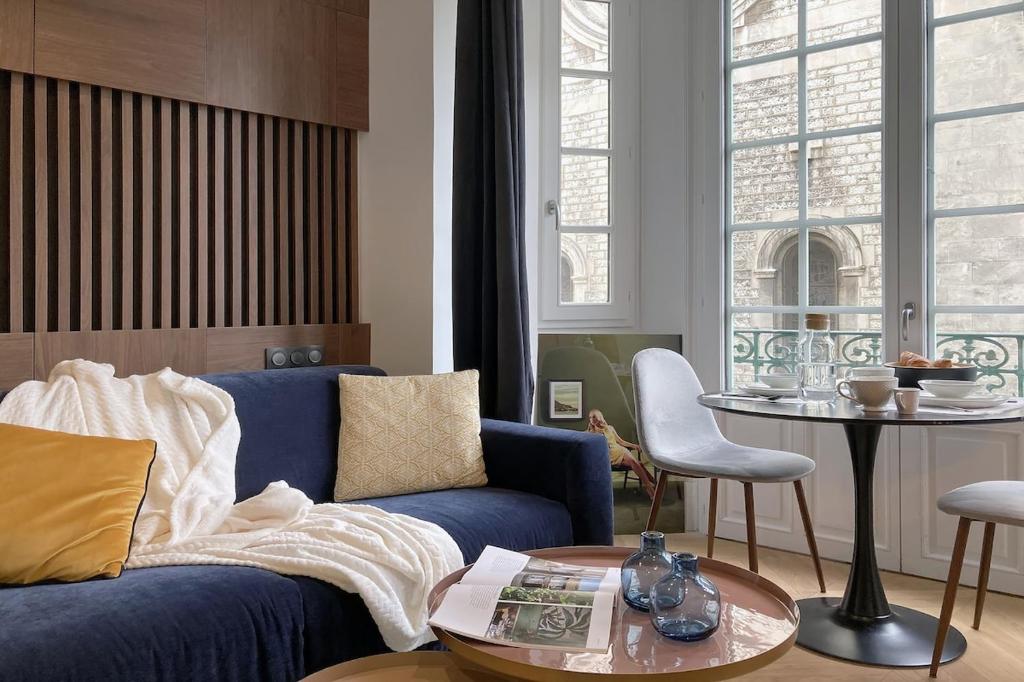 Superbe studio Plage/ Promenade des Anglais 102 6 Rue Cronstadt, 06000 Nice
