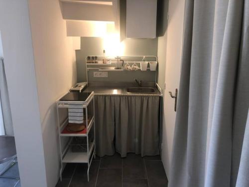 Superbe studio plein pied centre Leucate-Village 24h