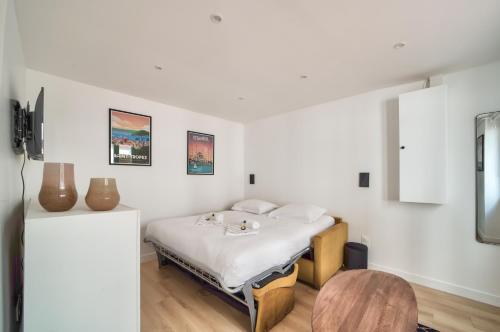 Superbe studio refait à neuf
