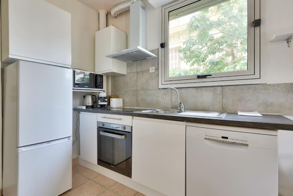 Superbe studio Vieux Nice 1 min à pied de la plage 4 Rue du Congrès, 06000 Nice