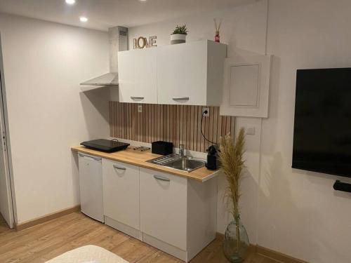 Superbe suite avec jacuzzi patio et sauna