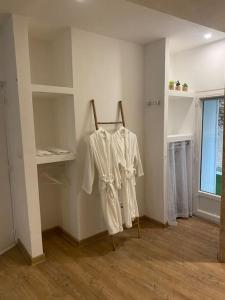 Superbe suite avec jacuzzi patio et sauna