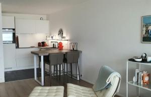 Superbe T2 avec vue mer à 2 min du centre ville (52m2)