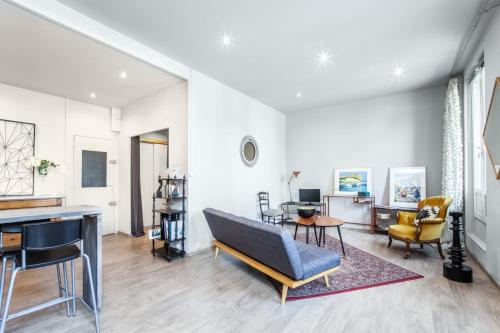 Superbe T2 de Standing au Pharo - Air Rental