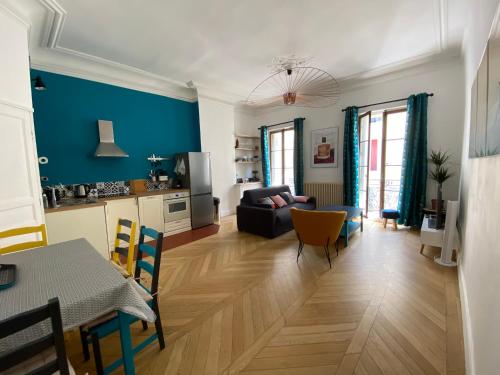 Superbe T2 Haussmannien au coeur de Marseille
