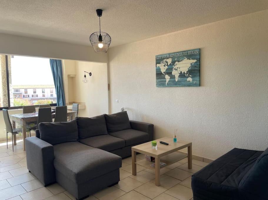 Appartement Superbe T2 moderne en bord de mer tout équipé 112 Place de La Martinique 66420 Le Barcarès