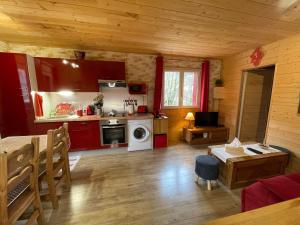 Appartement Superbe T3 neuf en bord de rivière près d'Annecy 518 Rue de la Côte La Côte 74210 Montmin Rhône-Alpes
