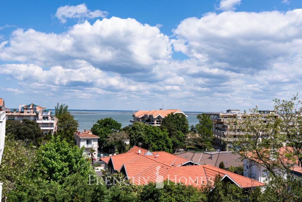 Appartement Superbe vue bassin/PARK/WIFI 164 Boulevard de la Plage 33120 Arcachon