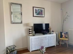 SUPERLOGIS - LEONARD - T2 - 57 m2 BLOIS-HYPERCENTRE - 1 chambre - 5 personnes