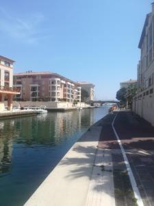 Appartement Sur le quai de port fréjus 62 Rue Jean Aicard 83600 Fréjus Provence-Alpes-Côte d\'Azur