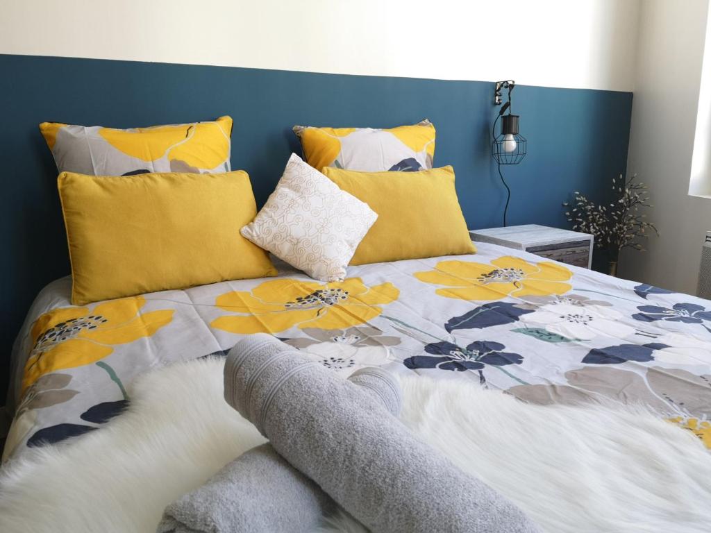 Sur Le Vieux Port Appartement Vue Sur Mer 17000 La Rochelle