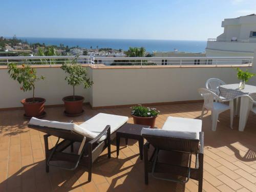 Sweden Apartment - Top Floor one bedroom with sea views - RS