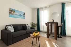 Sweet Aloha - Le Mourillon -Host