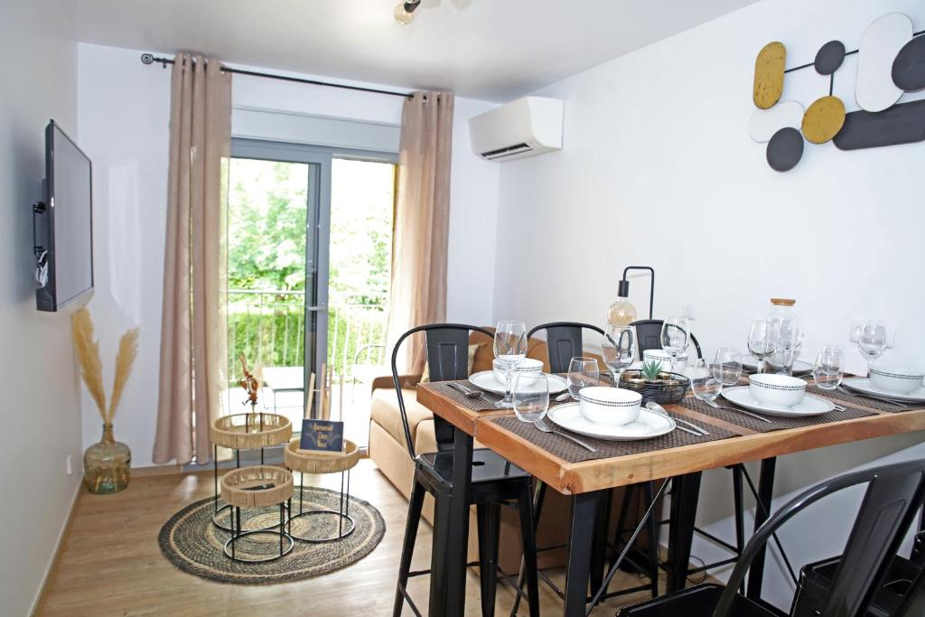 Appartement #Sweet Dreams By Nogar'Homes - WiFi-Netflix-Climatisation 10 Avenue des Pyrénées 32110 Nogaro