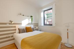 Sweet Flat 4Two in City Center w/ Balcony