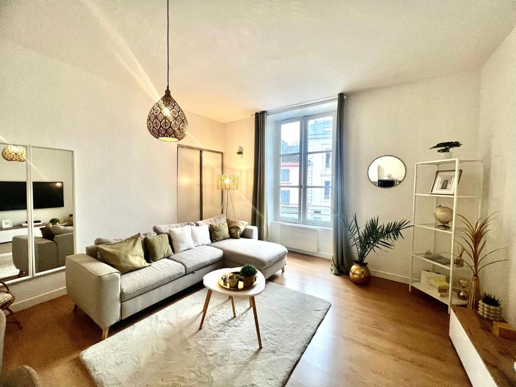 Appartement Sweet Home 60 Rue du Faubourg du Pont Neuf 86000 Poitiers