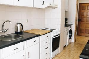Sweet & Sunny Flat - Ace Location