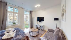 SweetHome - Business-Apartment mit Kueche und Terrasse, NETFLIX, Stellplatz