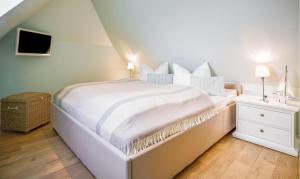 SYLT-HOMES-EBBE-No-4-mit-Balkon