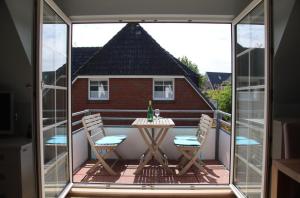SYLT-HOMES-FLUT-No-8-mit-Balkon