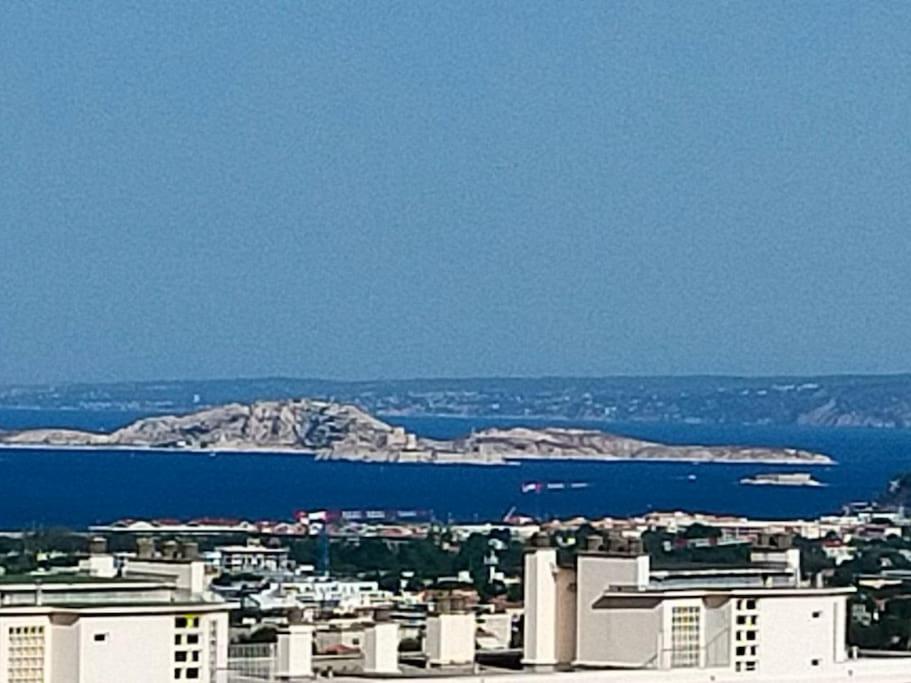 Appartement T 2 calanques vue panoramique Traverse de la Gouffonne résidence Valante 13009 Marseille