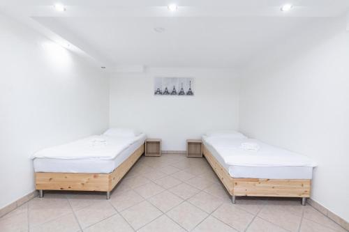 T&K Apartments - Dusseldorf - 2 rooms - Ground floor