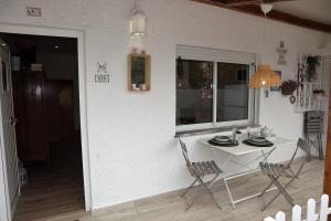 Appartement T0 Junto a Praia de Vale Centeanes / Carvoeiro Sitio Vale Centeanes Casa do Amigo 37.090723,-8.452286 8400-525 Lagoa Algarve