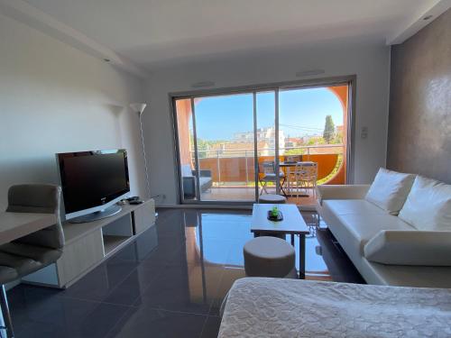 T1 Eden Golfe avec parking, piscine et climatisation