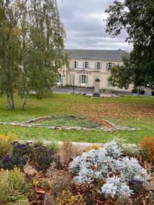T1 GRAND STUDIO -4 PERSONNES-DISNEYLAND- PARIS a 10 minutes