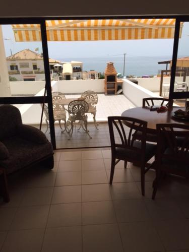 T1 - Praia da Rocha - com Vistas de Mar e Terraço