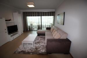 T1 Rocha Prime / 1ª Linha