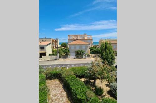 Appartement T2 27m² meublé vue mer, 50m de la plage Narbonne france