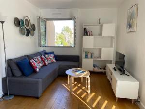 Appartement T2 (38m2) BOULOURIS -St RAPHAEL, 150 mètres de la mer Les Estivales II, 511 avenue de la mer 83700 Saint-Raphaël Provence-Alpes-Côte d\'Azur