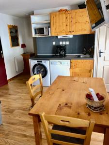 Appartement T2- 4pers- Chamrousse Bachat Bouloud 450 Route de Bachat Bouloud 38410 Chamrousse Rhône-Alpes