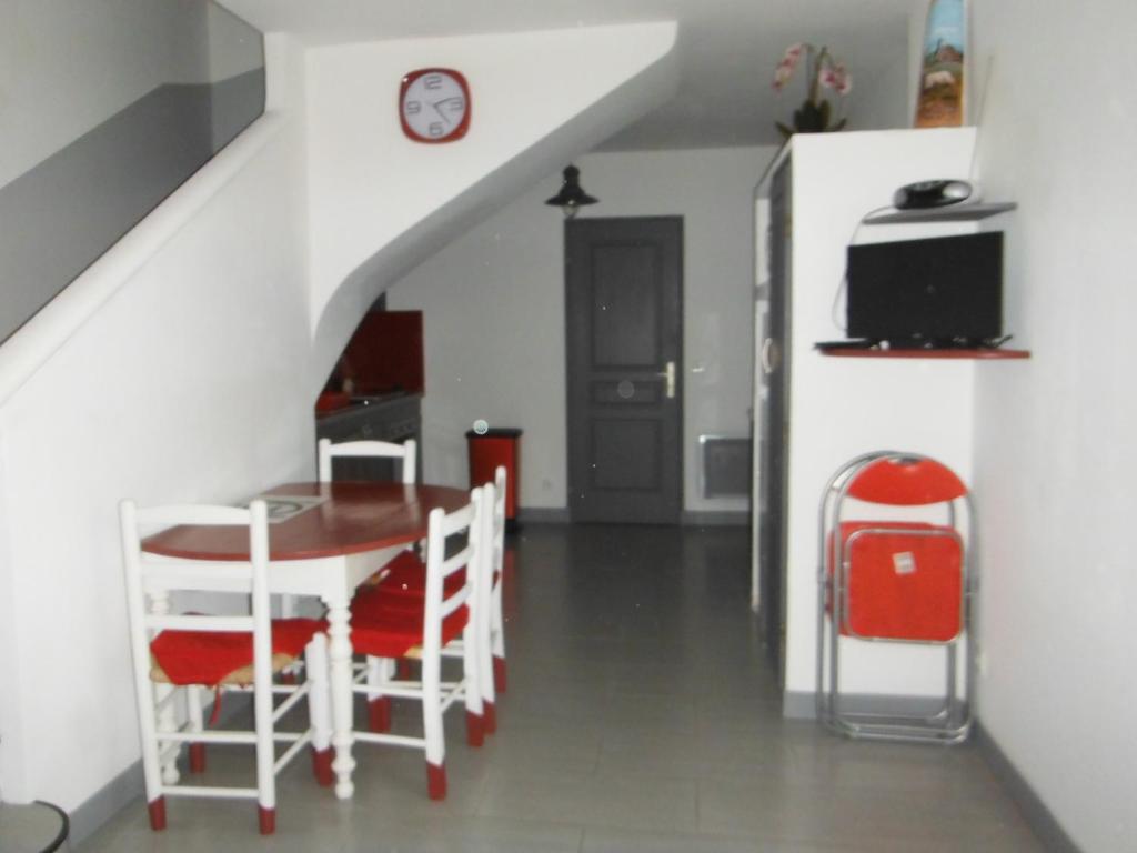 T2 4pers royan centre proche marché / 10mn plage 17200 Royan