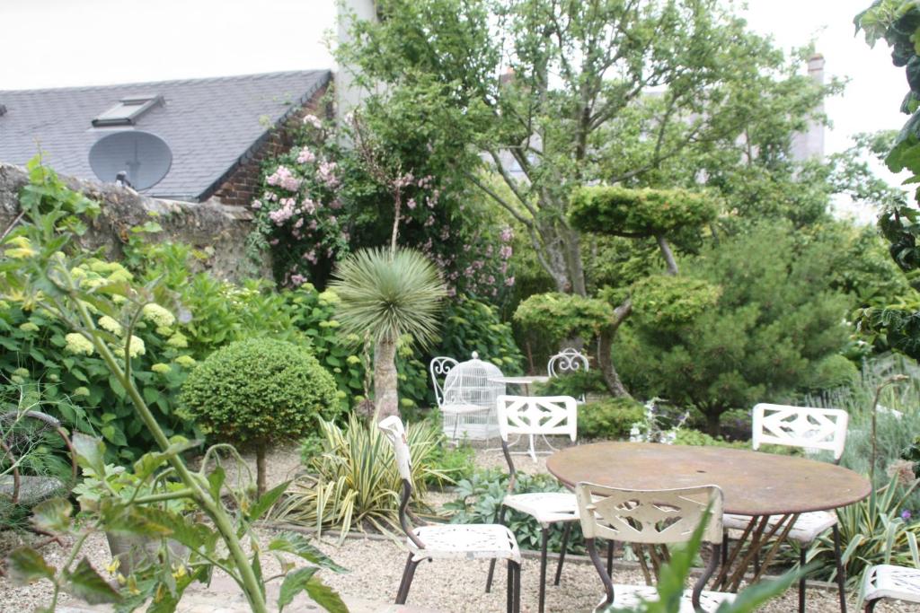 T2 50 m2 JARDIN PROCHE DES PLAGES