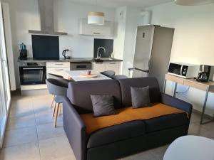 T2 à 5min de Thonon et Evian avec terrasse et jardin à 100m du lac