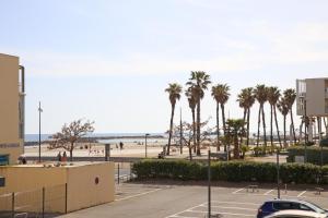 T2 A DEUX PAS DES PLAGES QUARTIER DES QUILLES