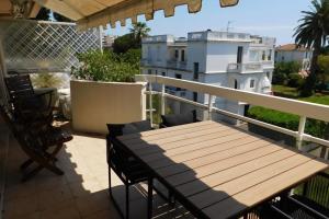 Appartement T2 \ 12 Boulevard Bijou Plage 06160 Antibes Provence-Alpes-Côte d\'Azur