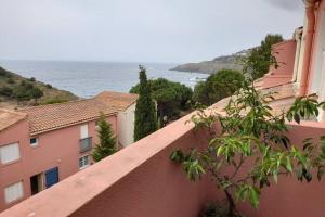 Appartement T2 appartment with sea view and swimmimg pool. Résidence le Village des Aloès B204 66290 Cerbère Languedoc-Roussillon
